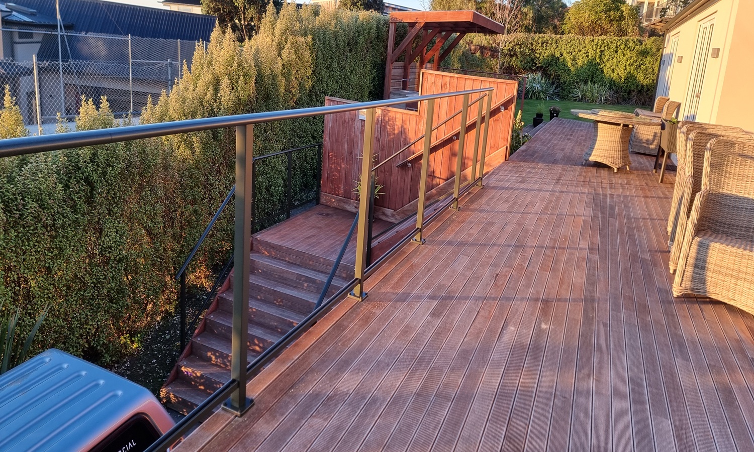 preparing metal for spray painting