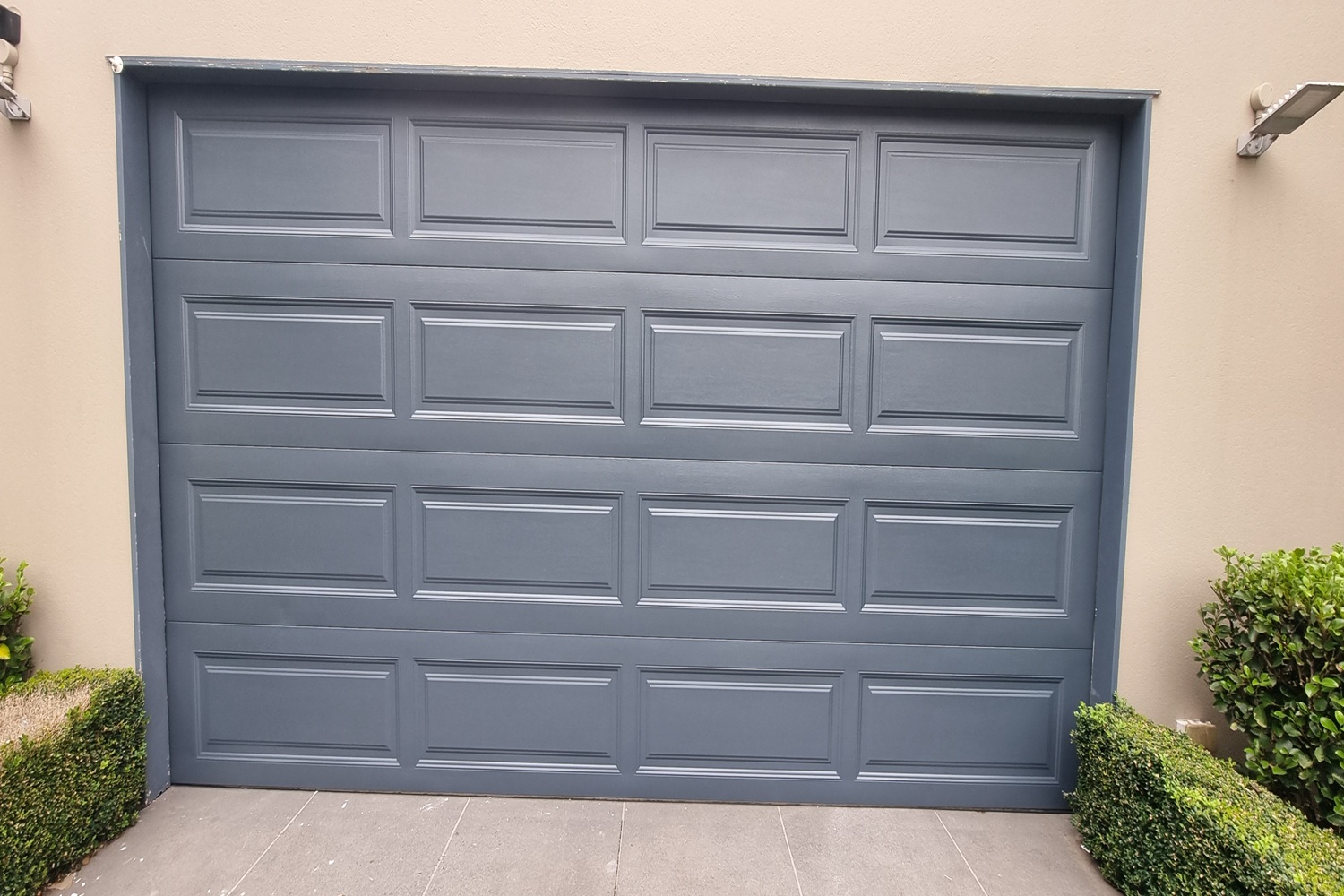 Spray Painting Garage Doors